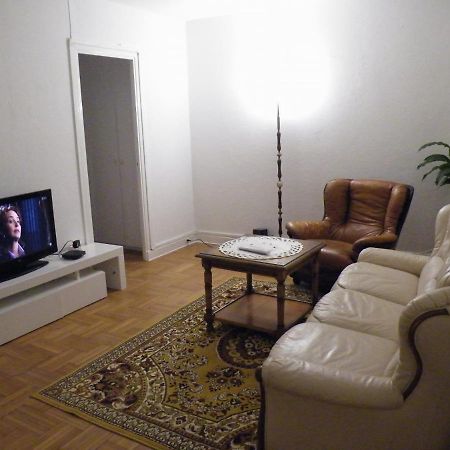 Appartement F3 -Plaisir Moins Cher - Jusqu'A 8Personnes Ле-Ме-сюр-Сен Экстерьер фото
